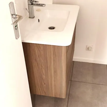 Evasion La Defense - Balcon & Wi-fi, A 10 Min De Paris Apartment *
